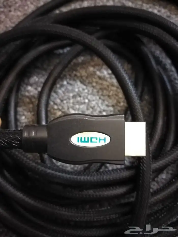 مجموعة شواحن لابتوب وسلك hdmi 8