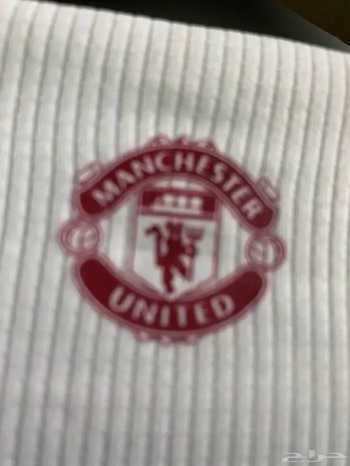 تيشيرت مانشستر يونايتد الابيض والاحمر 3