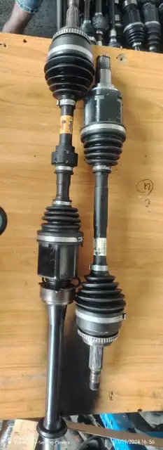 قطع غيار السيارات تويوتا 5