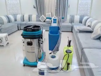 شركة كلين للنظافة العامة بتبوك لتنظيف الكنب والسجاد والفرش 9