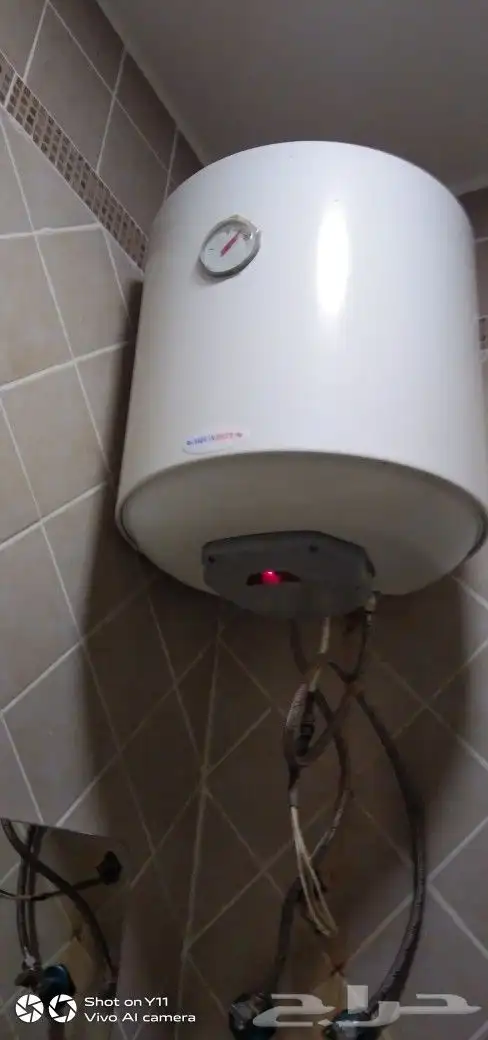 اغراض شبه جديد ممتازة كميات 3