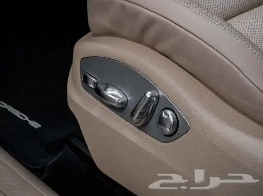 بورش ماكان Porsche Macan AWD SUV موديل 2024 25