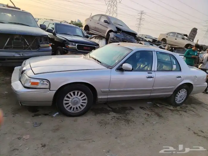 فورد ماركيز 2008محركات شرط بدي بلد للبيع فطع غيار فقط 5
