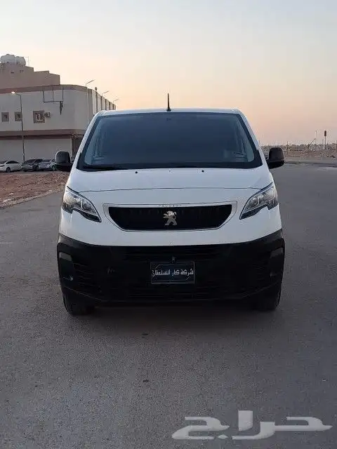 بيجو اكسبريت 2021 0