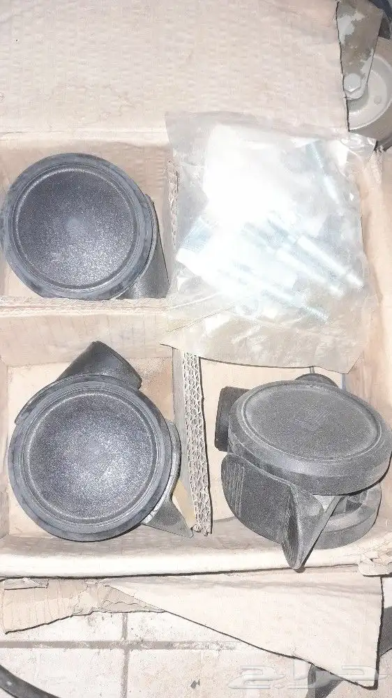 كفرات عجلات ثابت ومتحرك 7