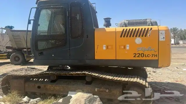 بكلينات لليجار اليومي والشهري وجميع انواع المقطوعيات والحفري 1