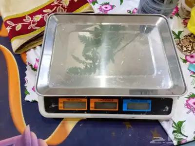 ميزان إلكتروني 0