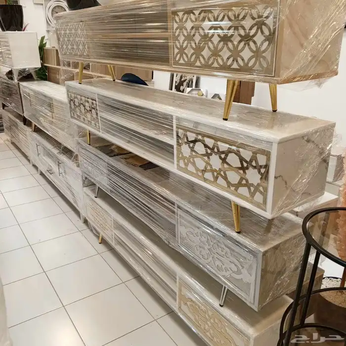 طاولات بلازما تعليق او بأرجل 0