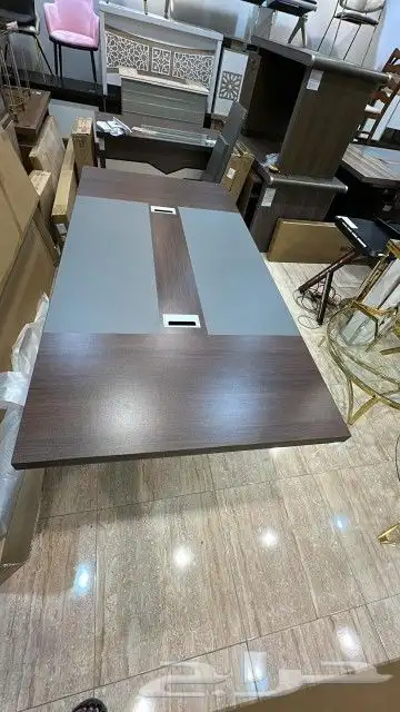 طاولة اجتماع مودرن مع 6 و 8 و 10 كراسي 6