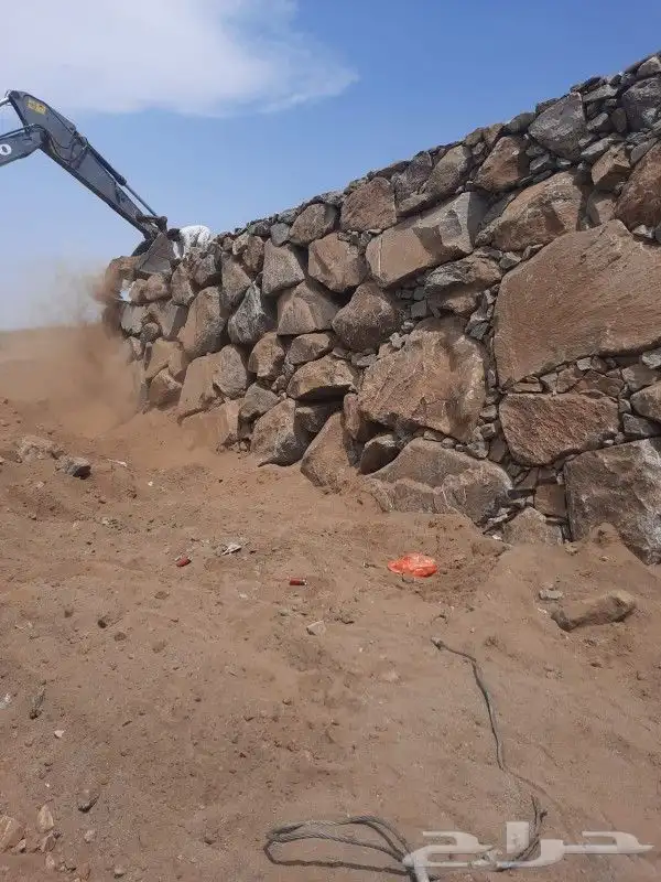 بكلين للايجار و مقاولات 5