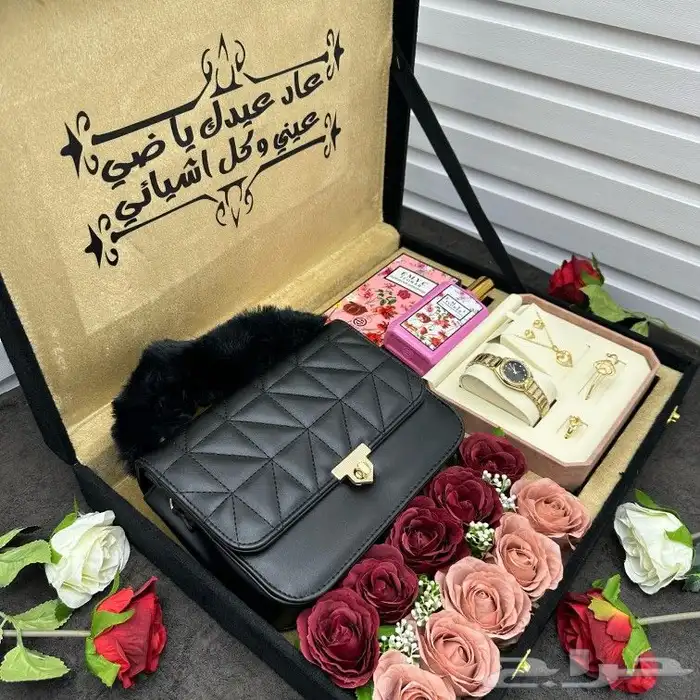 بوكس نسائي بتصميم خيالي وجداب هدية للمناسبات الخاصه صنع بحب 3