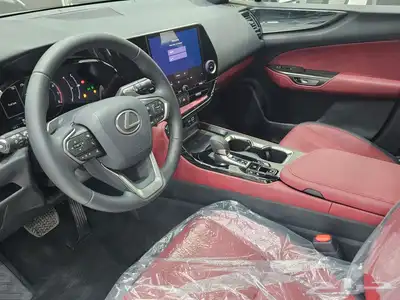 لكزس NX350AA بنزين موديل 2025 سعودي 28