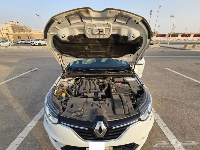 رينو ميغان 2021 5