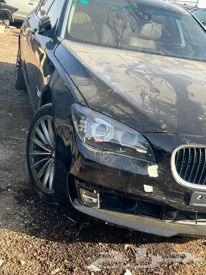 بي ام دبليو اف زيرو موديل 2012 حجم 750 1