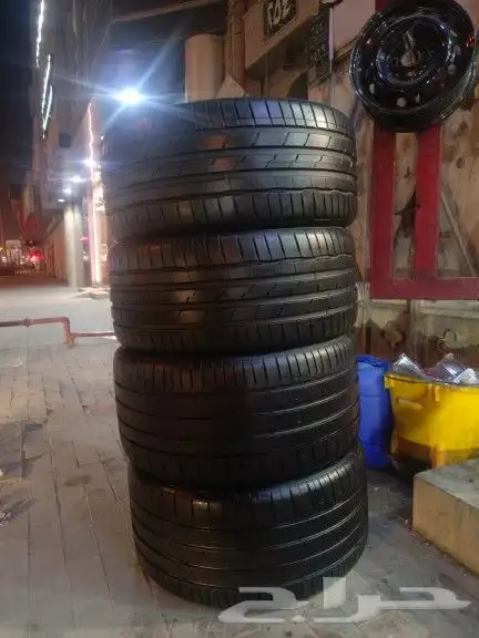 طقم كفرات نضيفه جدا 315 30 21و275 35 21 0