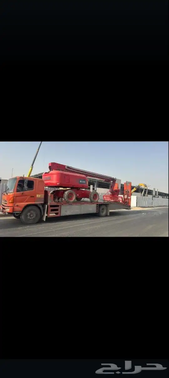 تاجر جميع انواع المعدات كرينات سطحات رافعات شوكيه بوبكات في 3