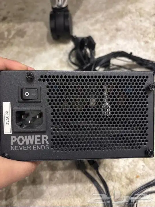مزود طاقة FSP HV PRO 550W - مستعمل ونظيف 4