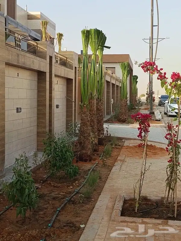 مشتل تنسيق حدائق 0