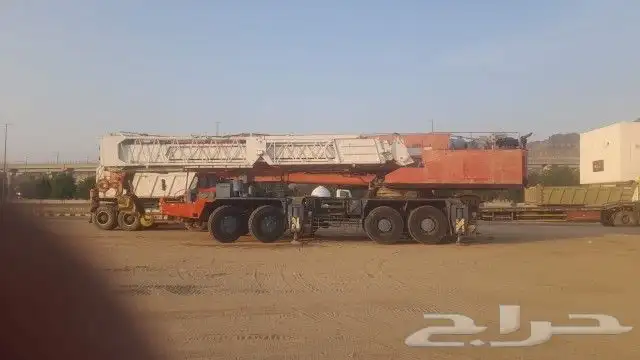 تاجر جميع انواع المعدات كرينات سطحات رافعات شوكيه بوبكات في 4