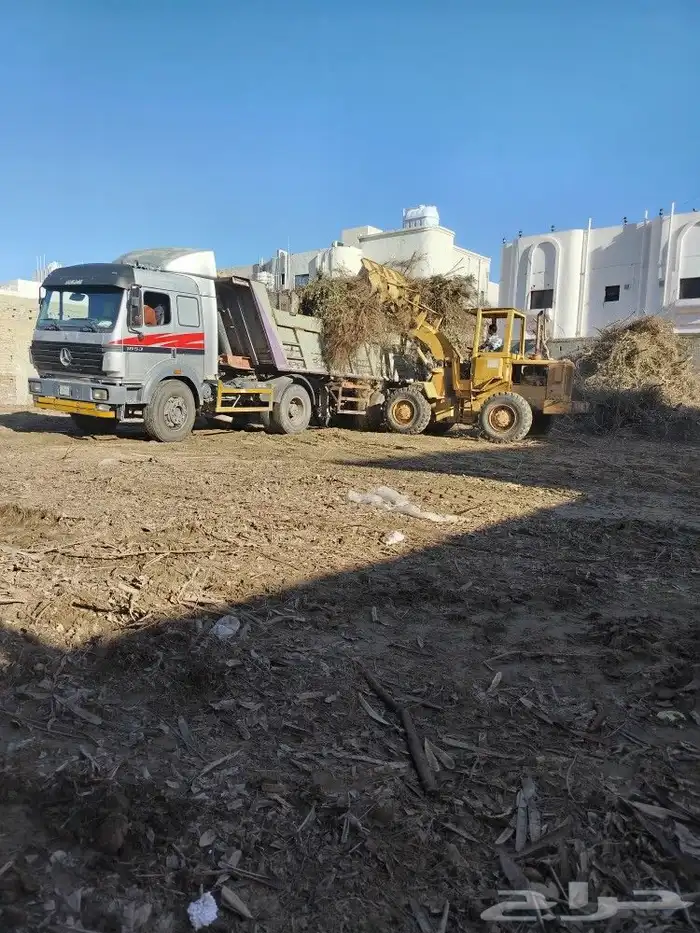 اسفلت مقشور وجديد قلابات سكس شيول بوكلين لحفر وهدم المباني 3