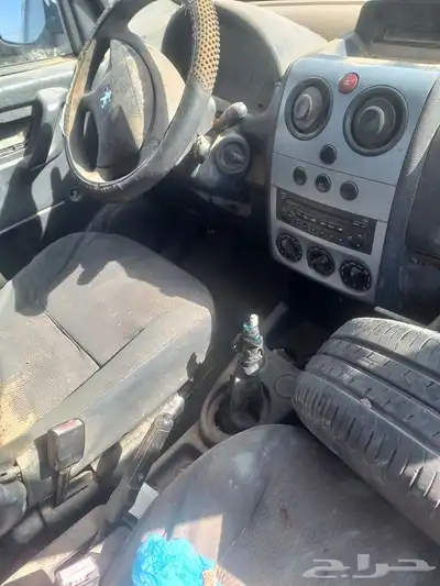 قطع غيا  بيجو 4
