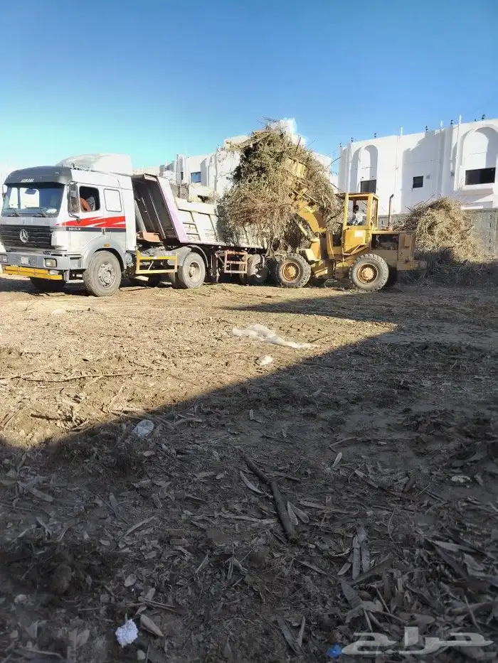 اسفلت مقشور وجديد قلابات سكس شيول بوكلين لحفر وهدم المباني 4