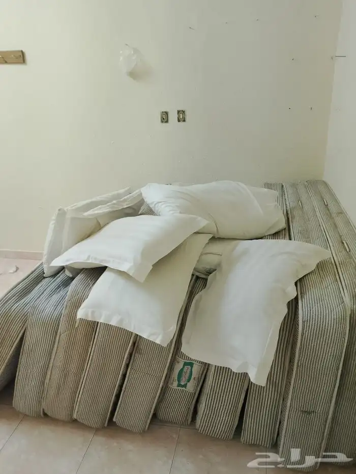 10 حبيت مراتب مع خدديتهم للبيع مضاف جدا 0