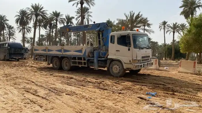 تاجر جميع انواع المعدات كرينات سطحات رافعات شوكيه بوبكات في 7