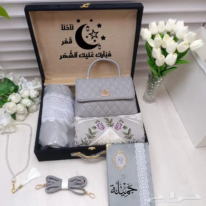 طقم نسائي 4