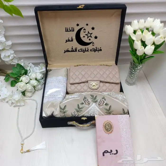 طقم نسائي 6