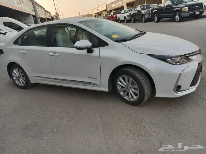 كورولا موديل 2025 5