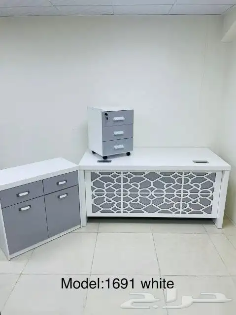 مجموعات أثاث المكاتب متوفرة بأسعار معقولة 38