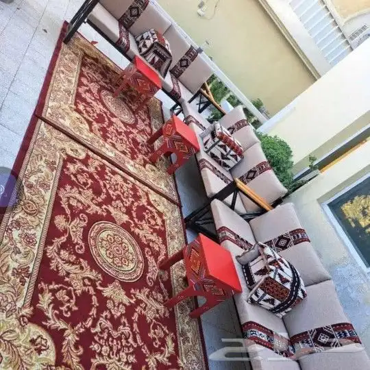 تاجير قهوجين وصبابين رجال ونساء كنب وكراسي زل طاولات ومضلات 1