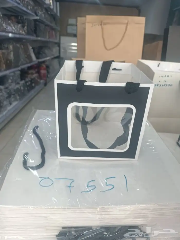طباعة ورق زبده واستكر واكياس وبوكسات 11