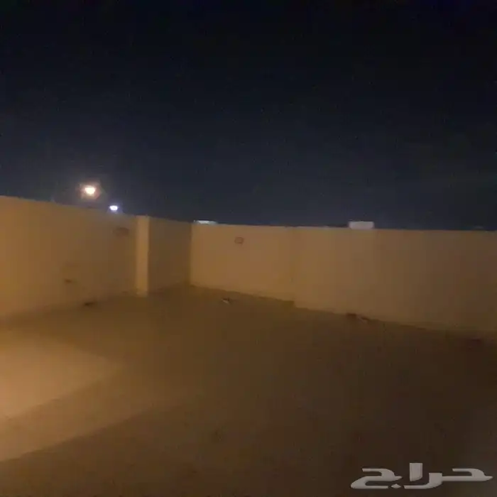 فيلا للبيع في حي العريجاء الوسطى 9