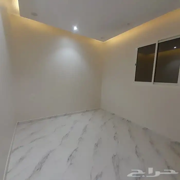 فيلا للبيع في حي العريجاء الوسطى 5