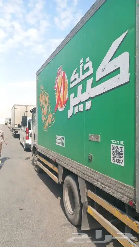 تصاميم و طباعة وتركيب استيكرات 0