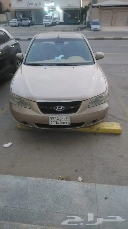 سياره سوناتا موديل 2005 للبيع 1