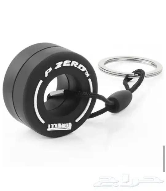 تعليقات مفاتيح على شكل كفرات سيارة 1