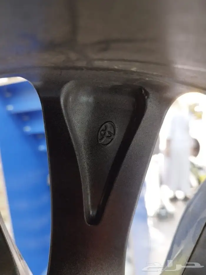 كفرات الجنوط لاندكروزر مقاس 22 5