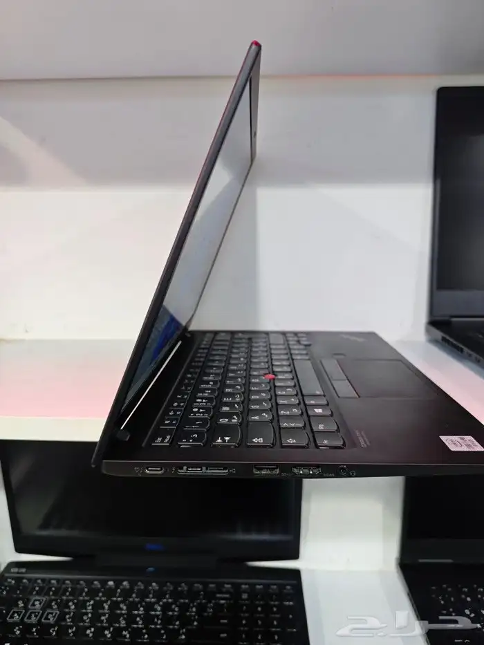 Lenovo ThinkPad X1 Carbon   خفة فائقة وأداء قوي 1