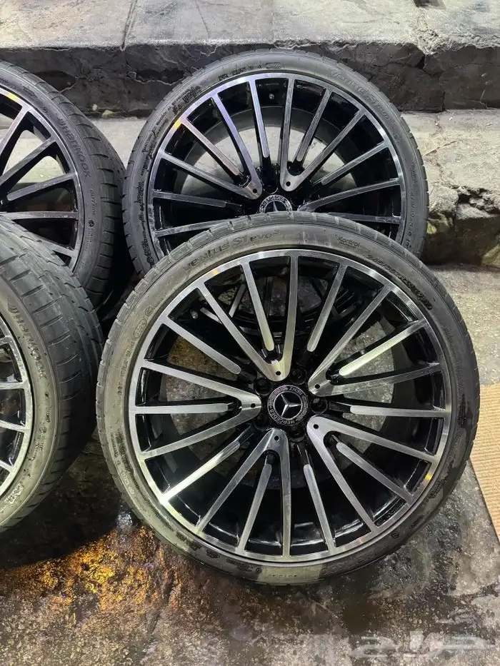 جنوط وكفرات مرسديس تجاري درجه اولى مقاس 20 9