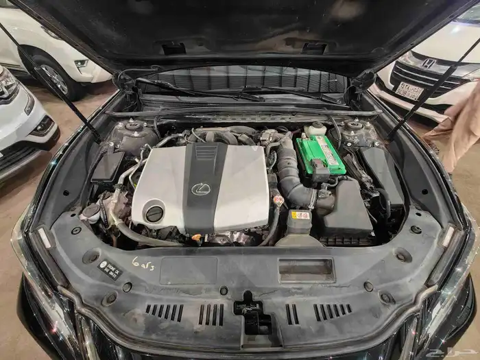 لكزس ES 350 F 2021 23
