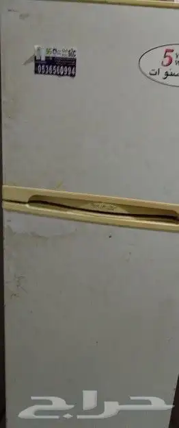 ثلاجه للبيع محتاجه زياده فريون فقط 250ريال 0