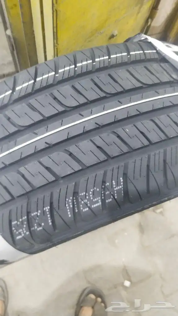 كفرات جيب جكس ار تورنج ولكزس من 2011الى 2015دعسه دنلوب صيني 1