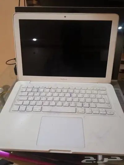 Apple macbook 13 inches 0