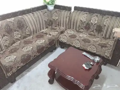 للبيع لدواعي السفر 2 سرير كبير 2كومدينه طاوله صغيره دولاب صغ 6