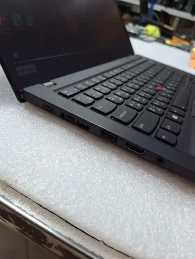لاب توب لينوفو ثينك باد T14s بحالة ممتازة أخو الجديد 5