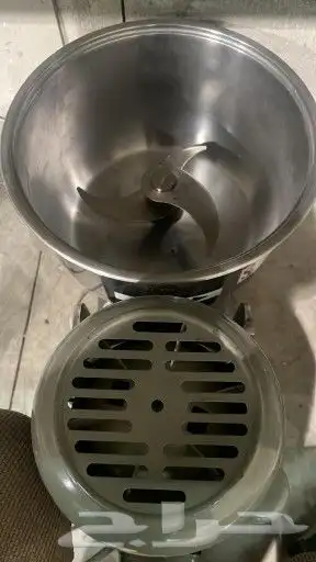 متوفر جميع مقاسات العجانات والفرادات واسعار جملة الجملة 29