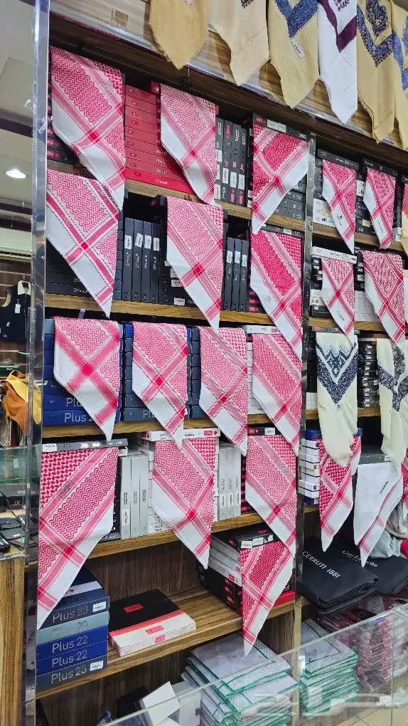 تبوك مروج الأمير شارع البازعي اسم المحل زين يا 7